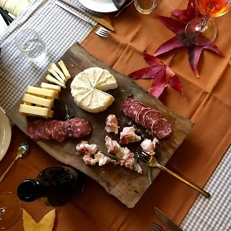 Cà Del Pian Alojamento de Acomodação e Pequeno-almoço
